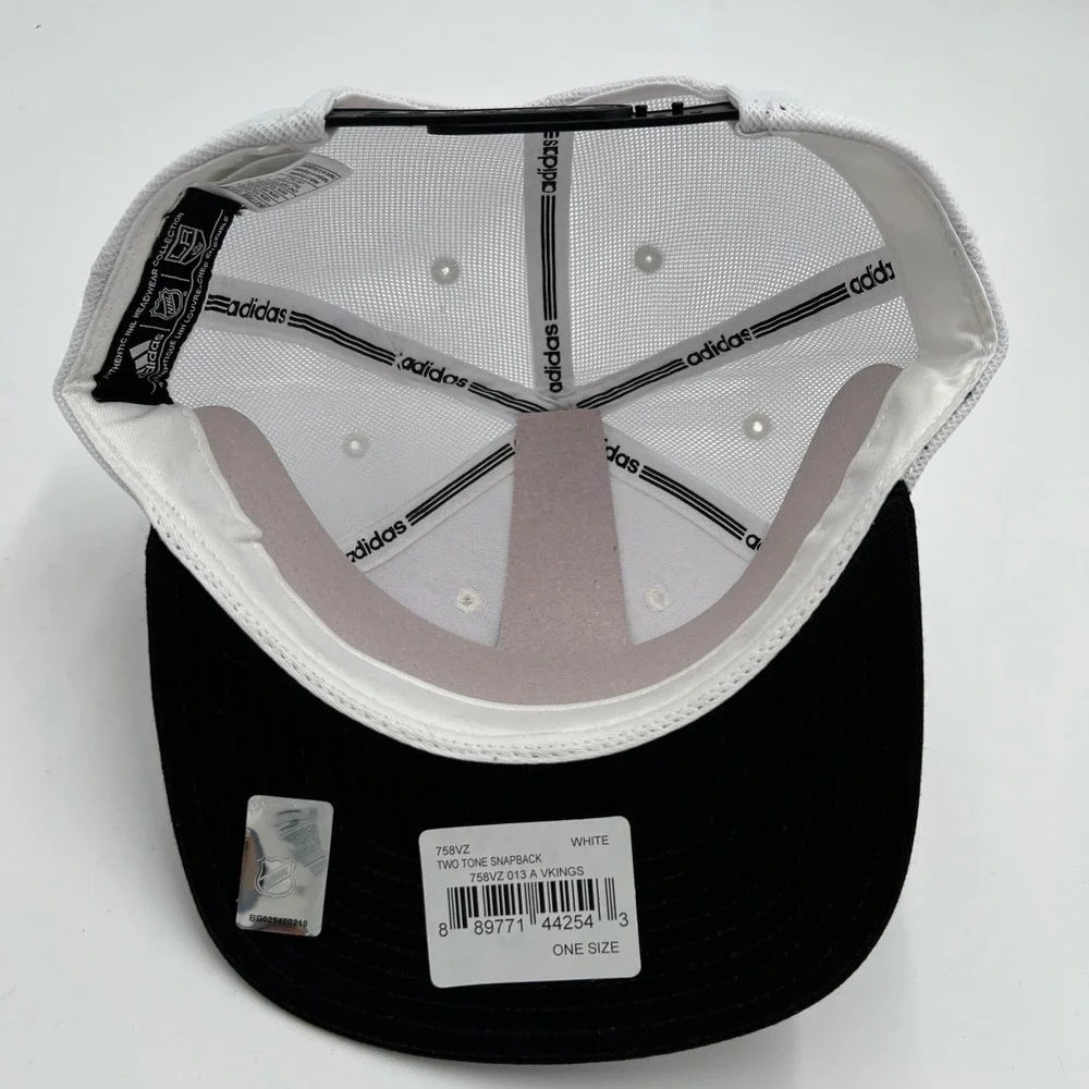 Adidas Los‎ Angeles Kings NHL Snapback Hat White Black Mesh Two Tone NWT OSFA
